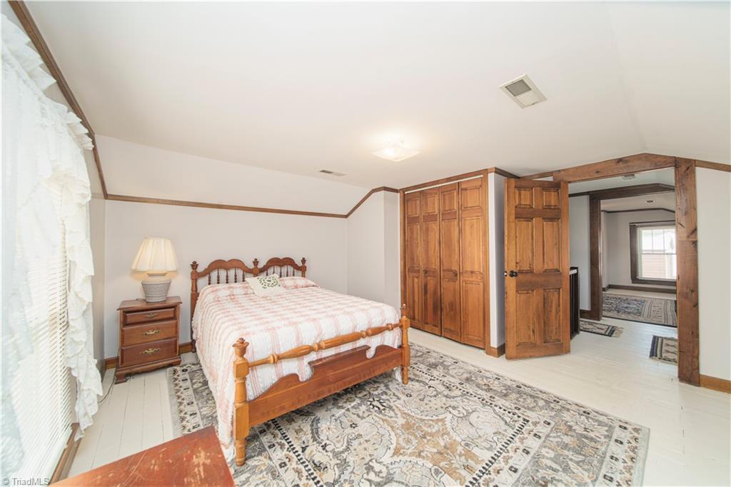 6050 Belews Creek Road Walkertown, NC 27051 - Photo 18 of 41