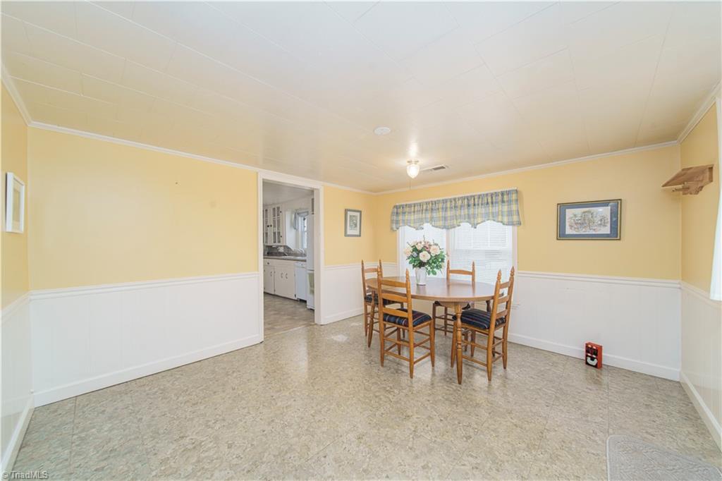 6050 Belews Creek Road Walkertown, NC 27051 - Photo 6 of 41