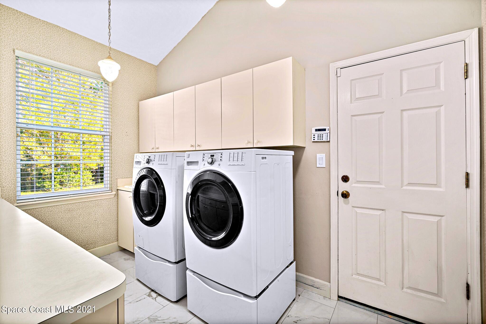 3575 James Road Cocoa, FL 32926 - Photo 78 of 82 Laundry Room