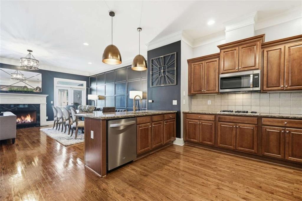 151 West Ridge Way Roswell, GA 30076 - Photo 11 of 31