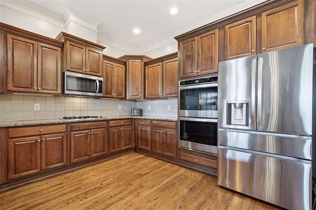 151 West Ridge Way Roswell, GA 30076 - Photo 12 of 31