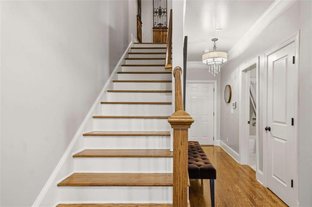 151 West Ridge Way Roswell, GA 30076 - Photo 6 of 31