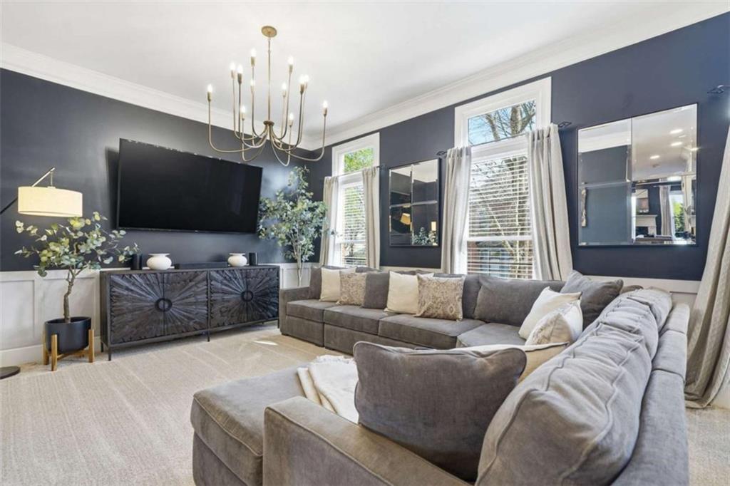 151 West Ridge Way Roswell, GA 30076 - Photo 7 of 31