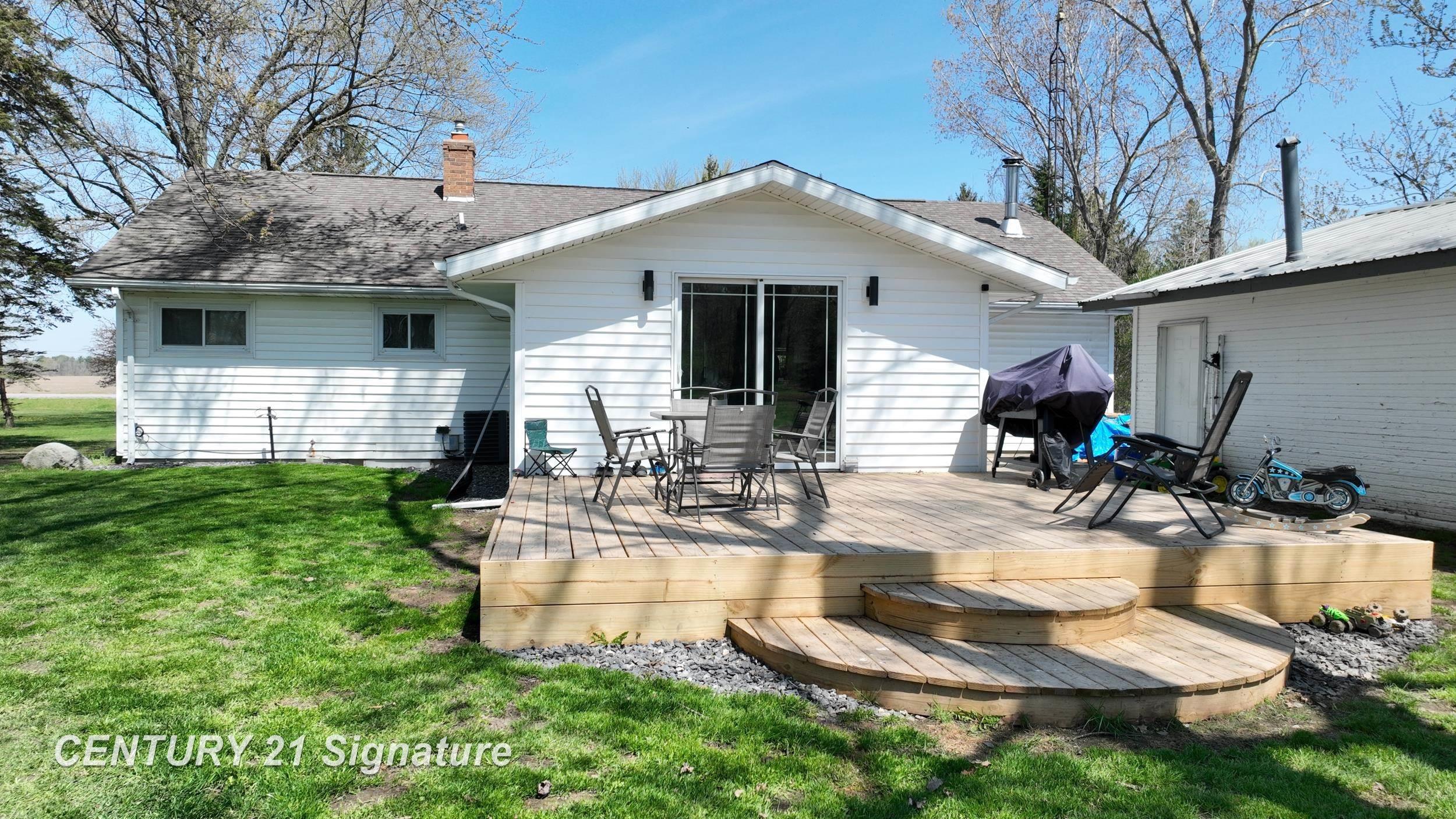 11345 Potter Road Flushing, MI 48433 - Photo 3 of 45