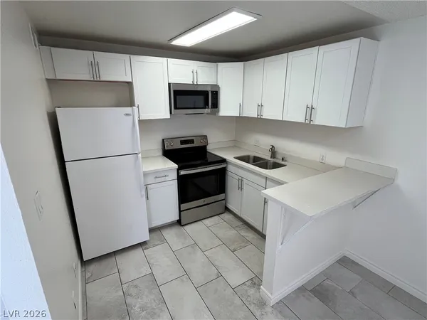 $1,250 | 212 Orland Street, Unit 28, Las Vegas, NV 89107