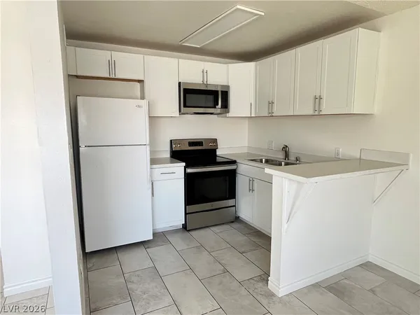 $1,300 | 212 Orland Street, Unit 28, Las Vegas, NV 89107