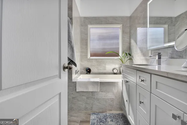 $574,000 | 12 Smokey Ridge Court, Newnan, GA 30263