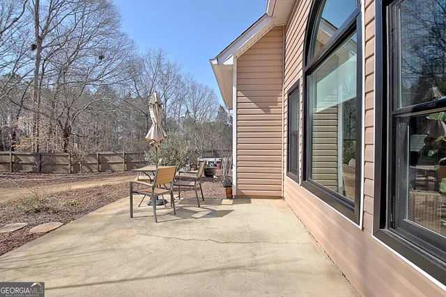 $574,000 | 12 Smokey Ridge Court, Newnan, GA 30263