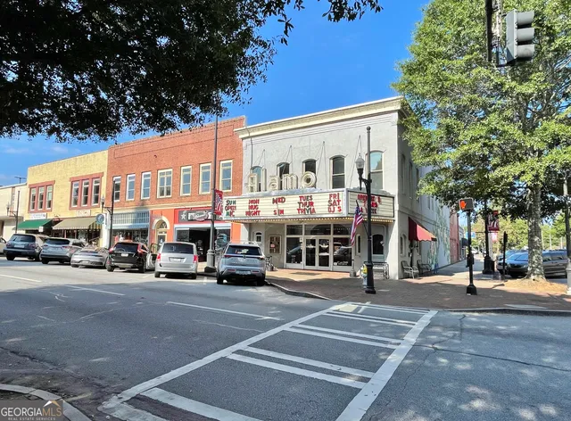 $574,000 | 12 Smokey Ridge Court, Newnan, GA 30263