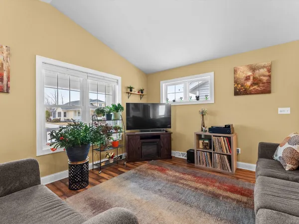 $400,000 | 468 Pickett Street, Plymouth, WI 53073