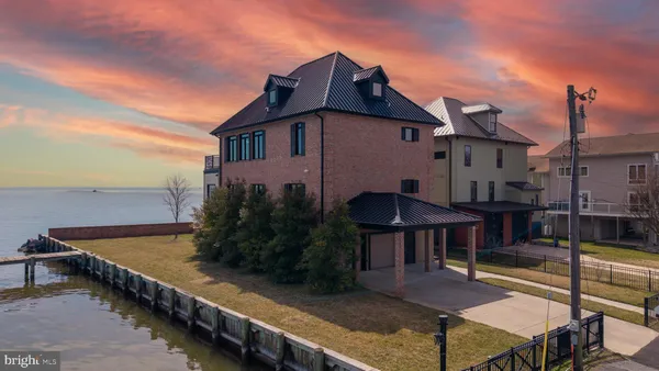 a house view with a outdoor space