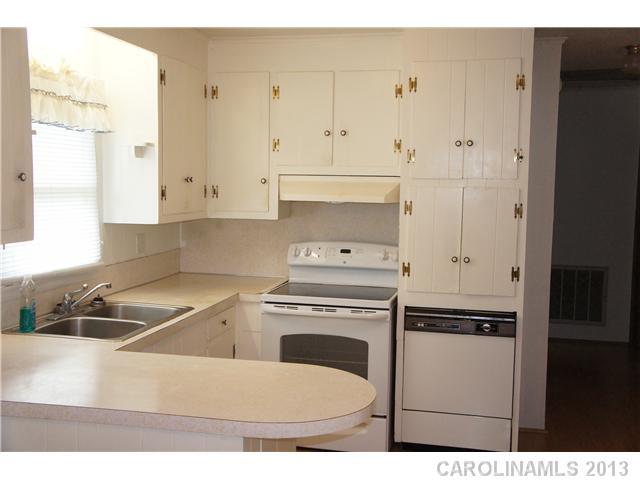 205 Park Road Mount Holly, NC 28120 - Photo 5 of 11 Gallery Image 5