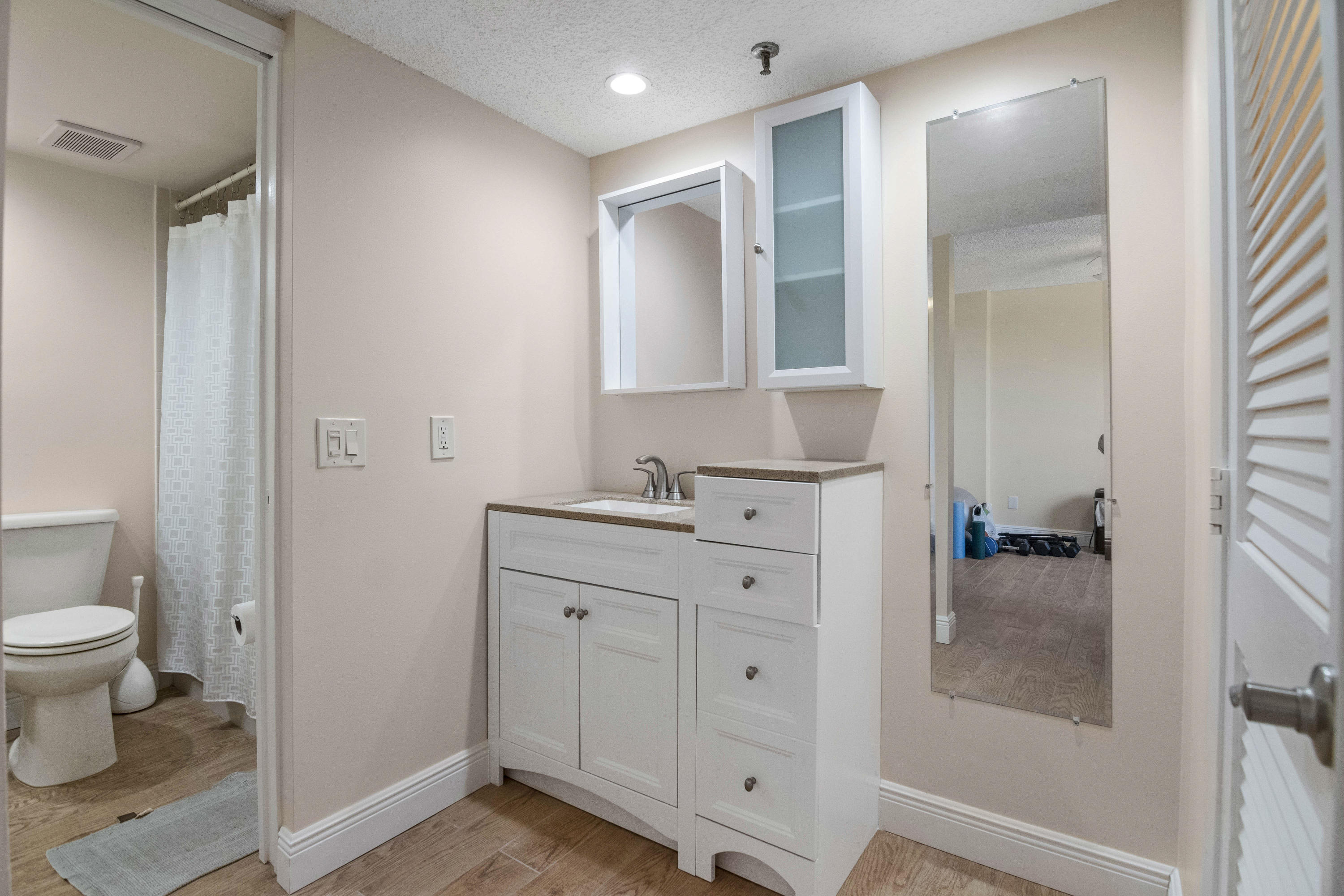 1915 Lavers Circle, Unit E302 Delray Beach, FL 33444 - Photo 17 of 29 DSC_8121