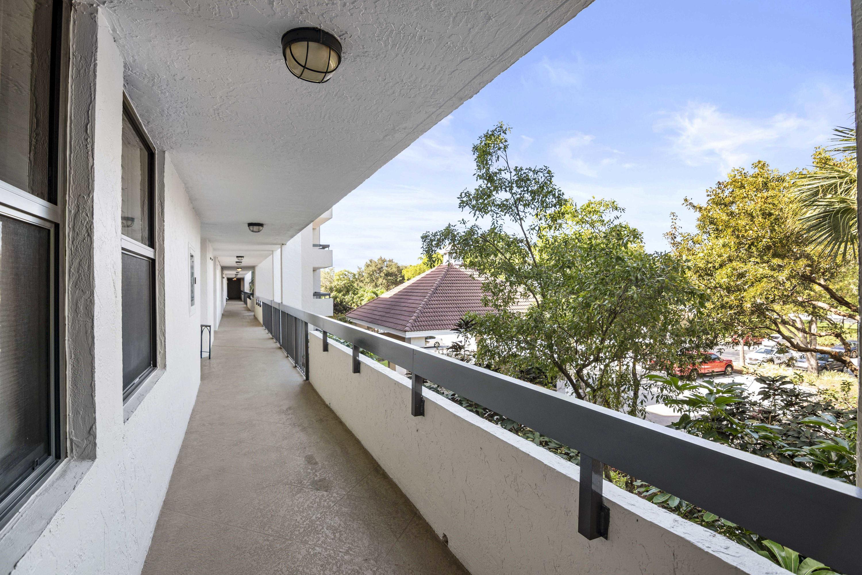 1915 Lavers Circle, Unit E302 Delray Beach, FL 33444 - Photo 21 of 29 DSC_8162