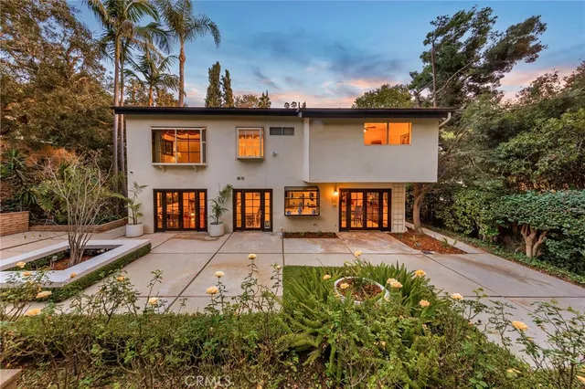 $1,699,999 | 3371 Berry Drive, Studio City, CA 91604