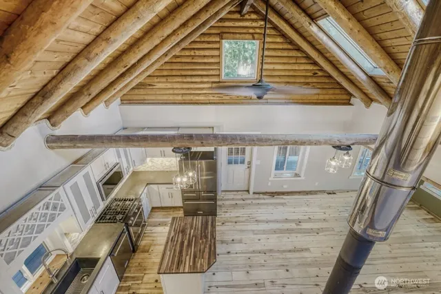 $4,000 | 58 211th Place Southeast, Sammamish, WA 98074