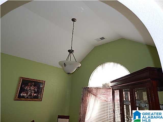 124 Heather Lane Pelham, AL 35124 - Photo 5 of 30