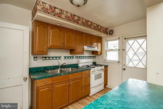 2222 Redthorn Road Middle River, MD 21220 - Photo 14 of 25 Interior (General)
