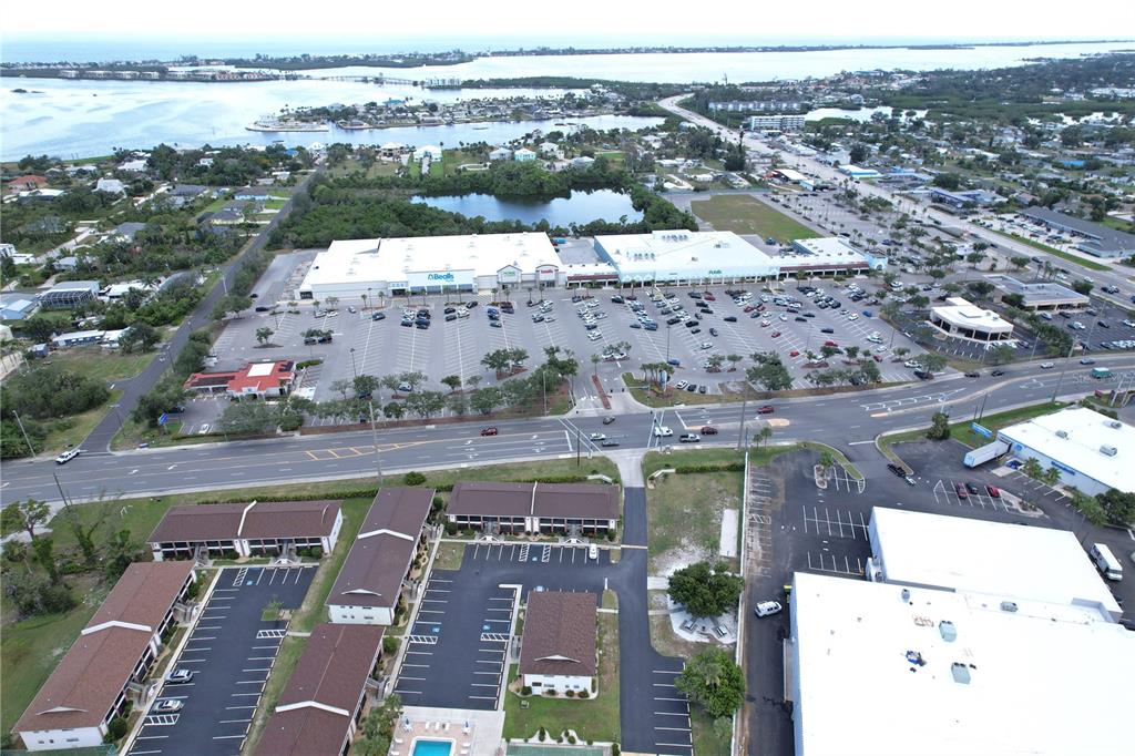 1531 Placida Road, Unit 204 Englewood, FL 34223 - Photo 27 of 52