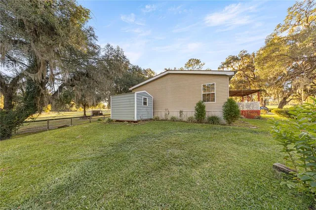 a house view with garden space