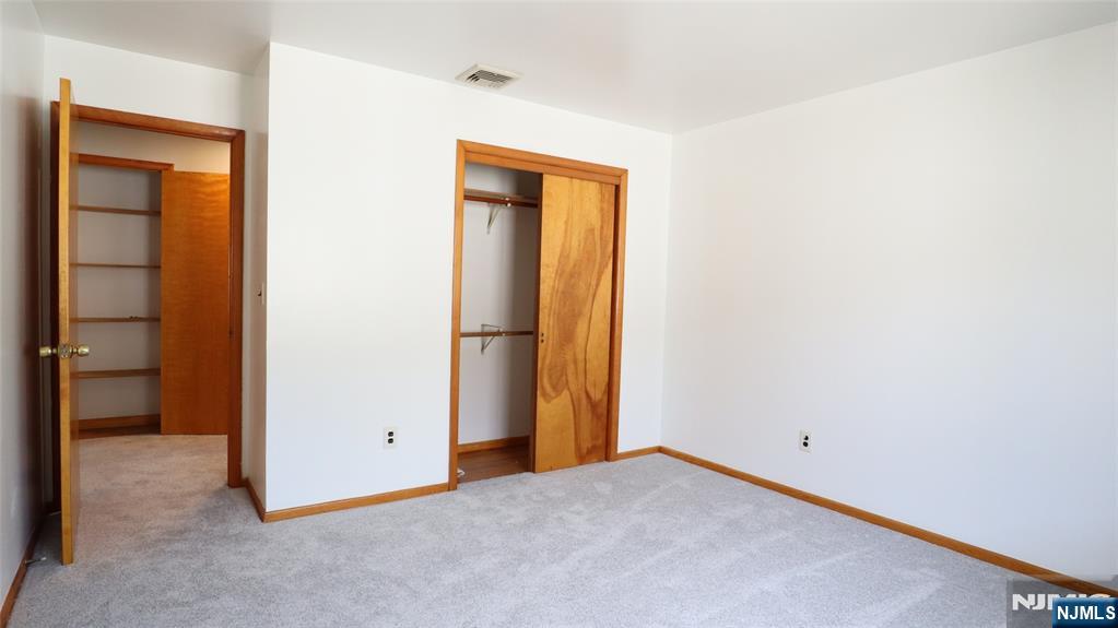 538 Hillside Street, Unit 2 Ridgefield, NJ 07657 - Photo 18 of 35