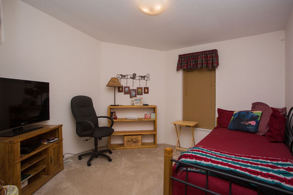 3872 C Hemlock Road Loon Lake, WA 99148 - Photo 15 of 48 Gallery Image 15