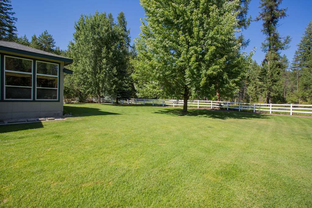 3872 C Hemlock Road Loon Lake, WA 99148 - Photo 32 of 48 Gallery Image 32