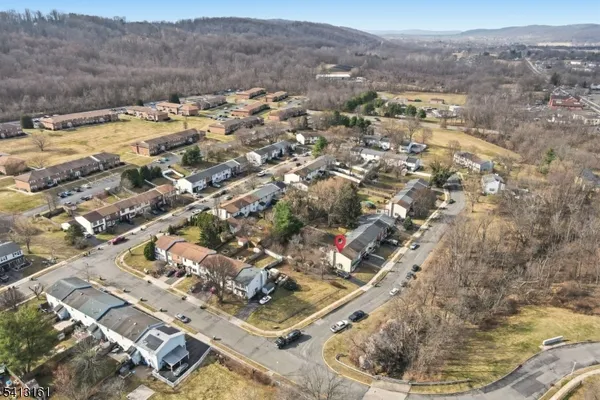 $315,000 | 2 Lenape Trail, Washington, NJ 07882
