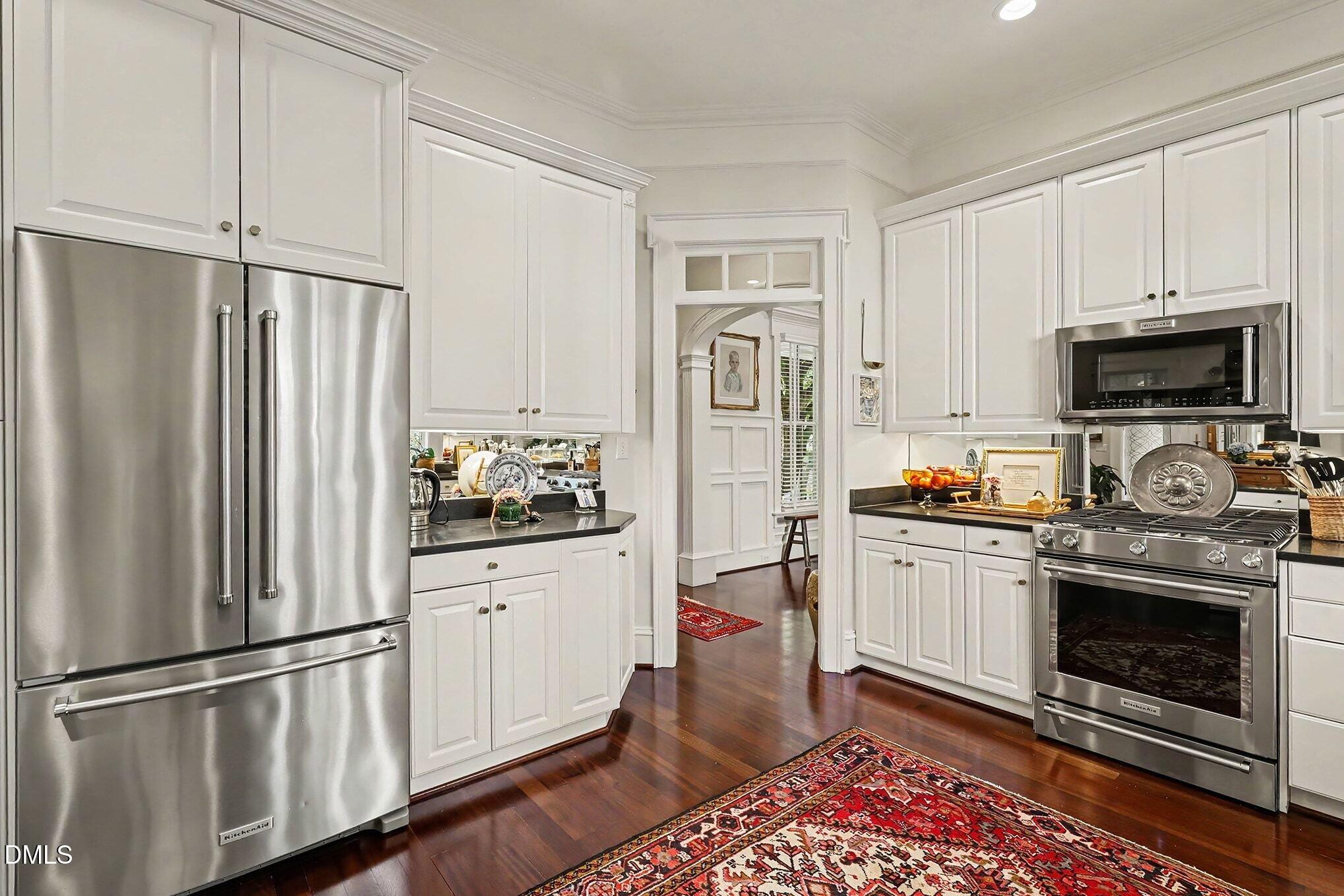 8512 Society Place Raleigh, NC 27615 - Photo 10 of 56 Large gourmet Kitchen with newer appliances & counters.
