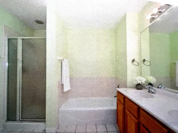 $435,900 | 1002 Kensington Drive, Northbrook, IL 60062