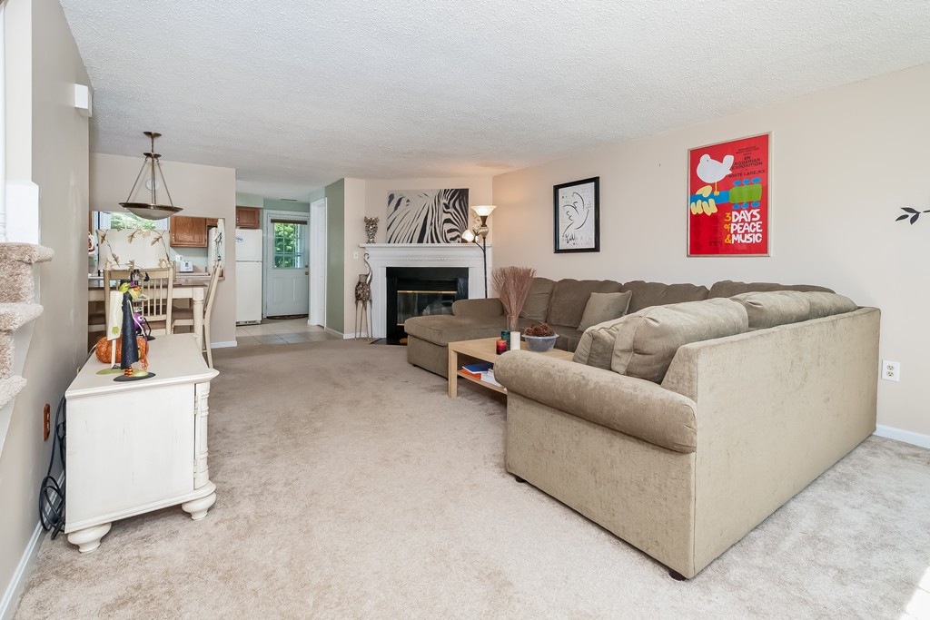 13 Pullard Road, Unit 47 Grafton, MA 01519 - Photo 4 of 29 Gallery Image 4