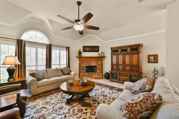 $2,800 | 11102 Dawson Springs Drive, Richmond, TX 77406