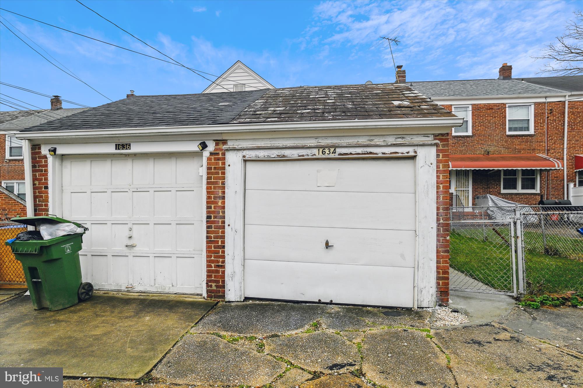 1634 Roundhill Road Baltimore, MD 21218 - Photo 20 of 20 Garage