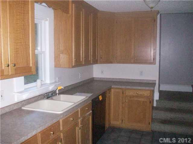 953 Dairy Road Troy, NC 27371 - Photo 2 of 6 Gallery Image 2