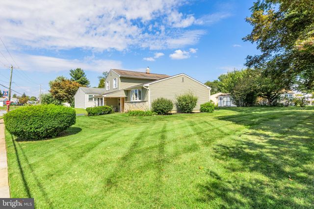 $330,000 | 223 Trimble Boulevard, Brookhaven, PA 19015