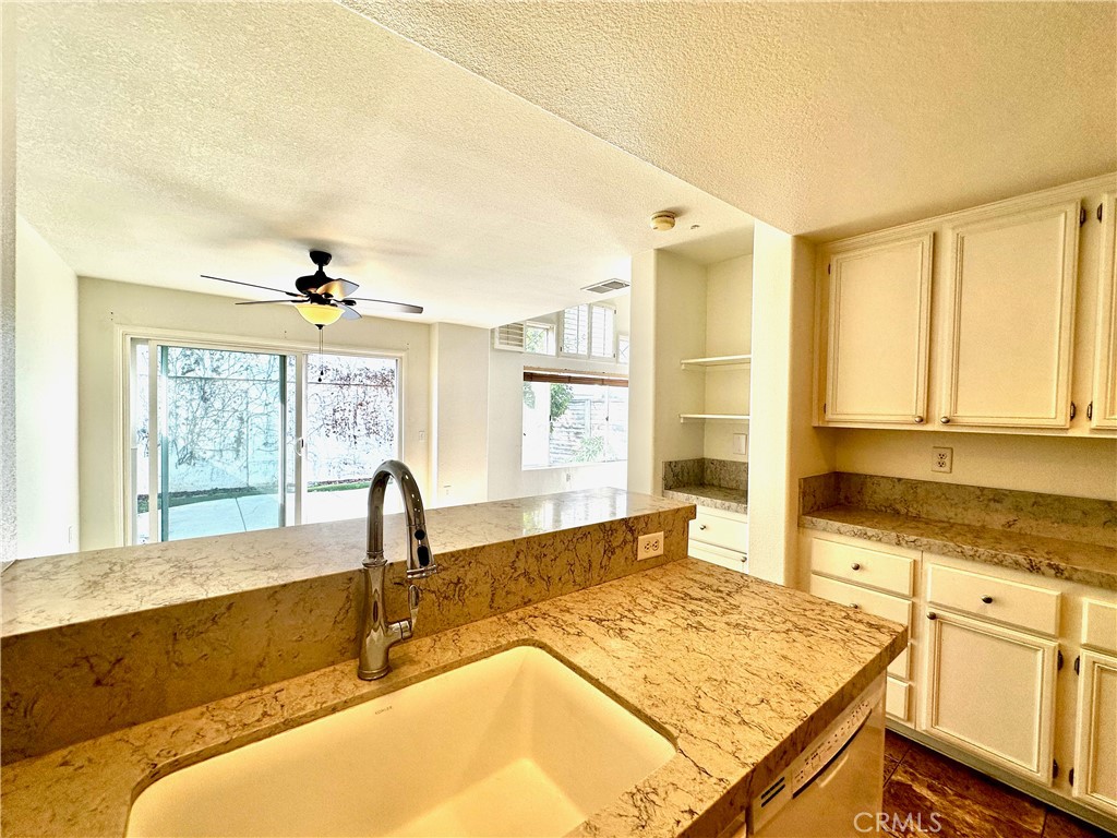 317 Pony Express Road San Dimas, CA 91773 - Photo 12 of 29 Kitchen