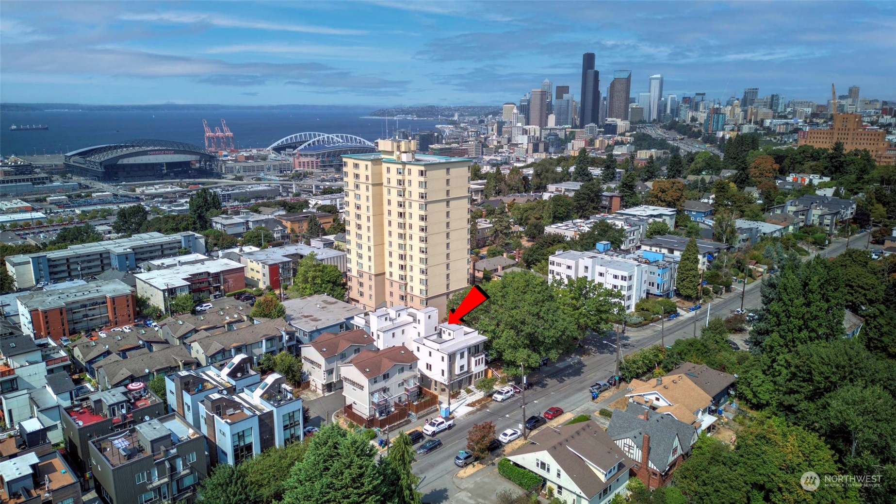 1713 14th Avenue South Seattle, WA 98144 - Photo 22 of 26 a city view