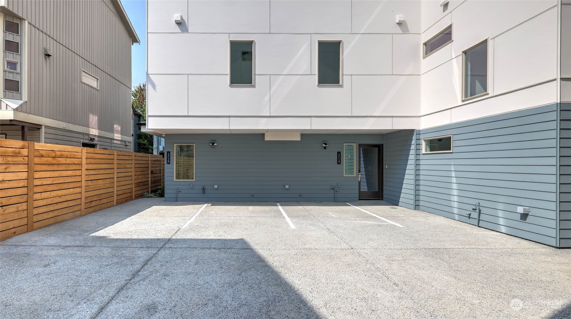 1713 14th Avenue South Seattle, WA 98144 - Photo 25 of 26 a front view of a building
