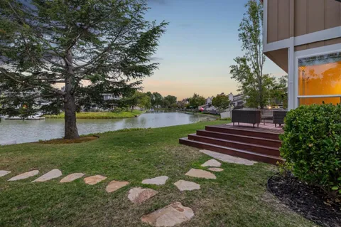 $3,149,413 | 640 Marlin Court, Redwood Shores, CA 94065