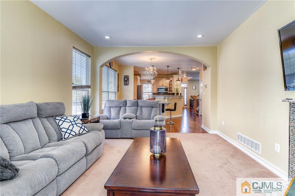 70 Timber Ridge Road North Brunswick, NJ 08902 - Photo 21 of 39