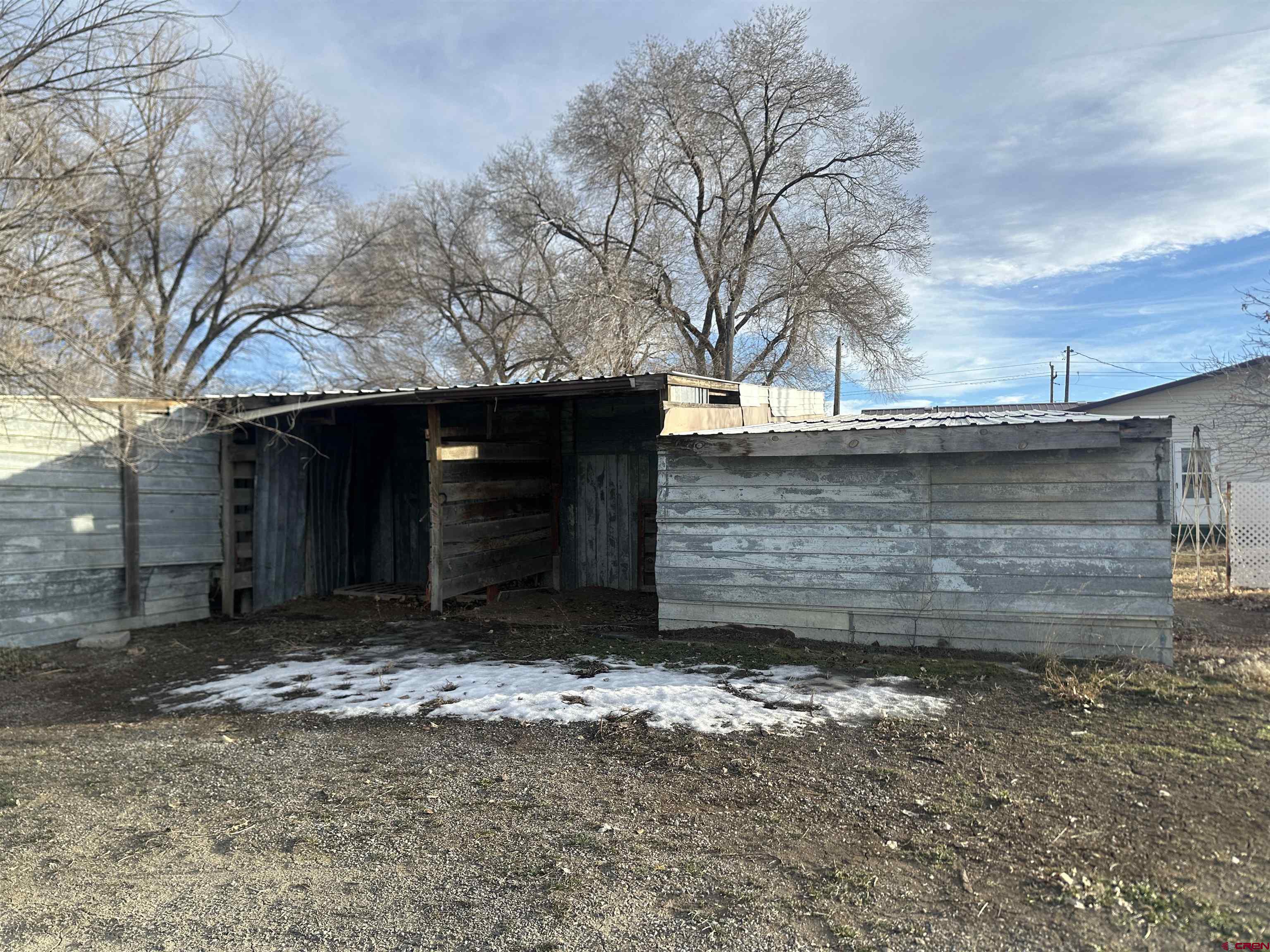 57001 Begonia Road Olathe, CO 81425 - Photo 4 of 37