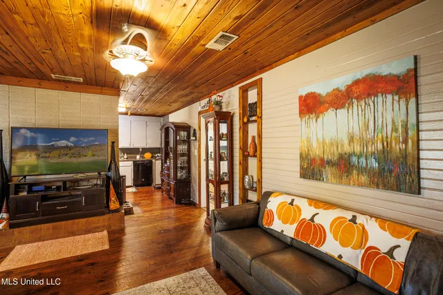 $179,900 | 140 Dixie Road, Florence, MS 39073