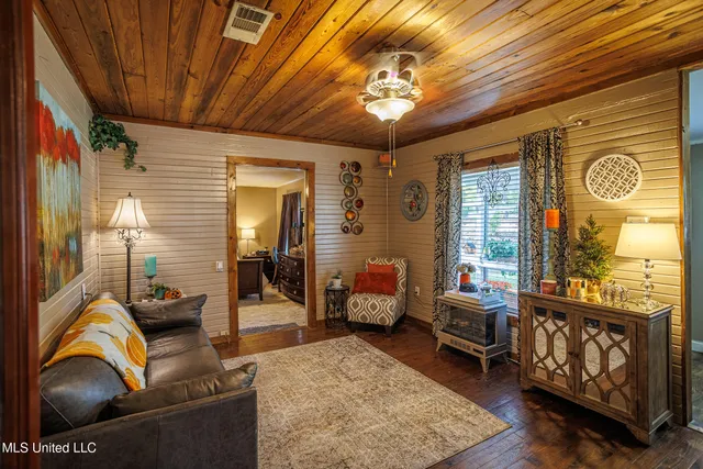 $179,900 | 140 Dixie Road, Florence, MS 39073