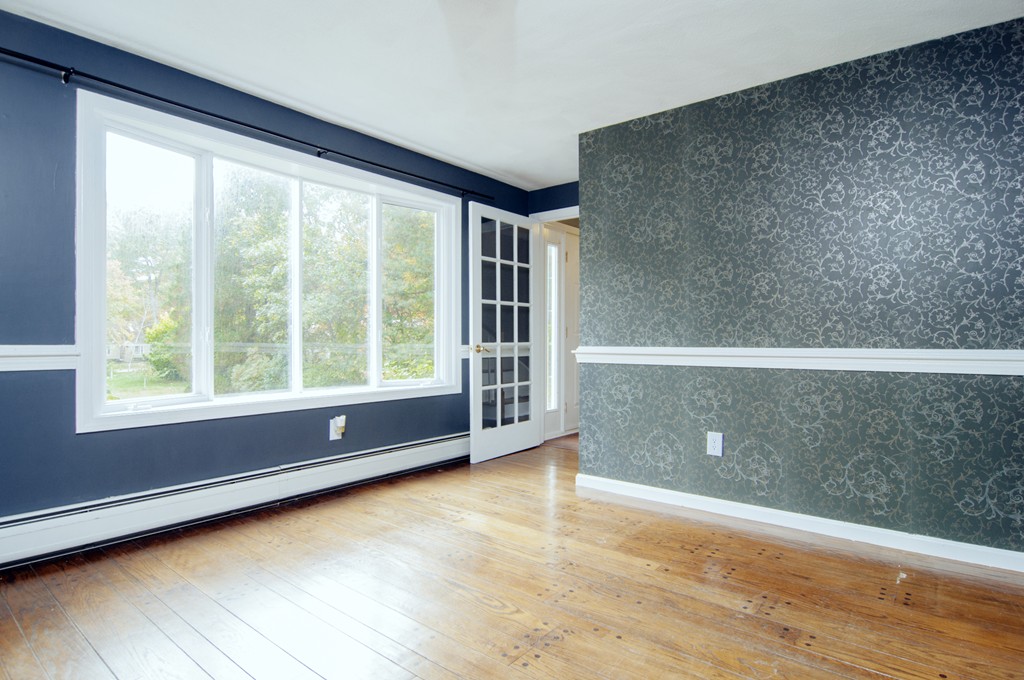 65 Hall Road Chelmsford, MA 01824 - Photo 10 of 28