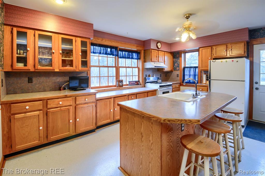 2846 North Lake George Road Metamora, MI 48455 - Photo 20 of 55