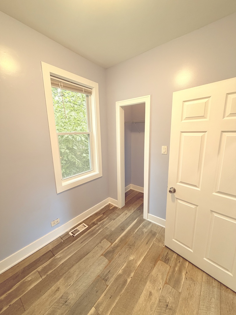 6508 South Carpenter Street, Unit 3 Chicago, IL 60621 - Photo 5 of 9