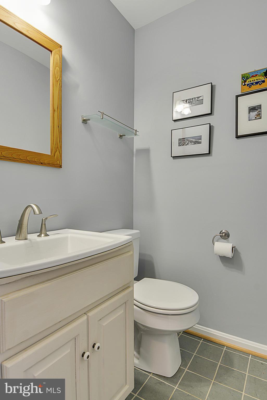 6681 Hillandale Road, Unit 124 Chevy Chase, MD 20815 - Photo 13 of 25 Bath