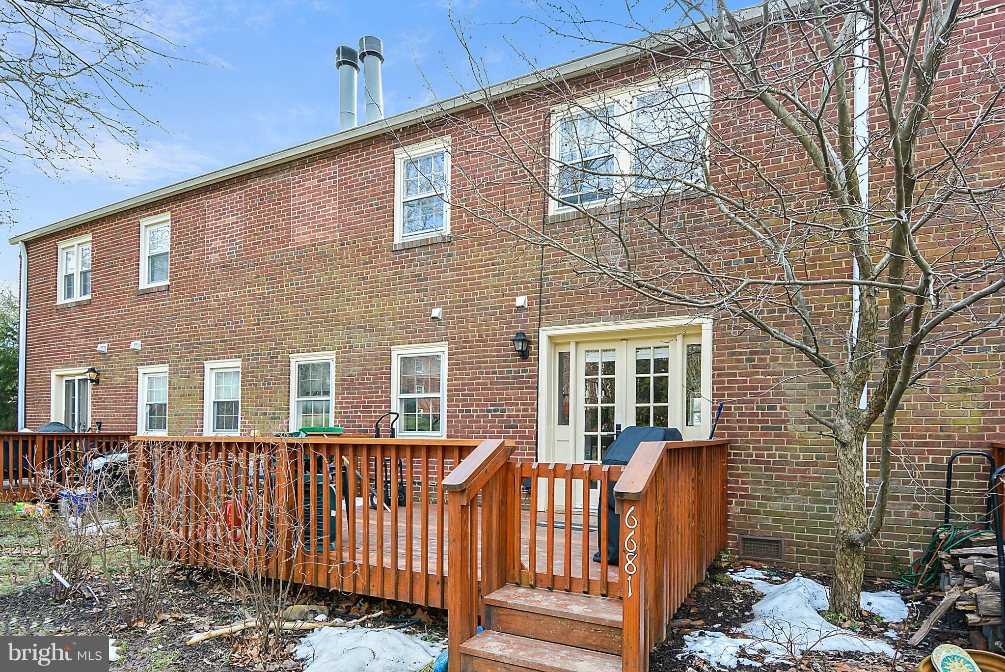 6681 Hillandale Road, Unit 124 Chevy Chase, MD 20815 - Photo 21 of 25 Exterior (Rear)