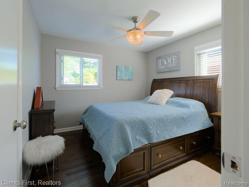 8928 Farmington Road Livonia, MI 48150 - Photo 18 of 33 Gallery Image 18