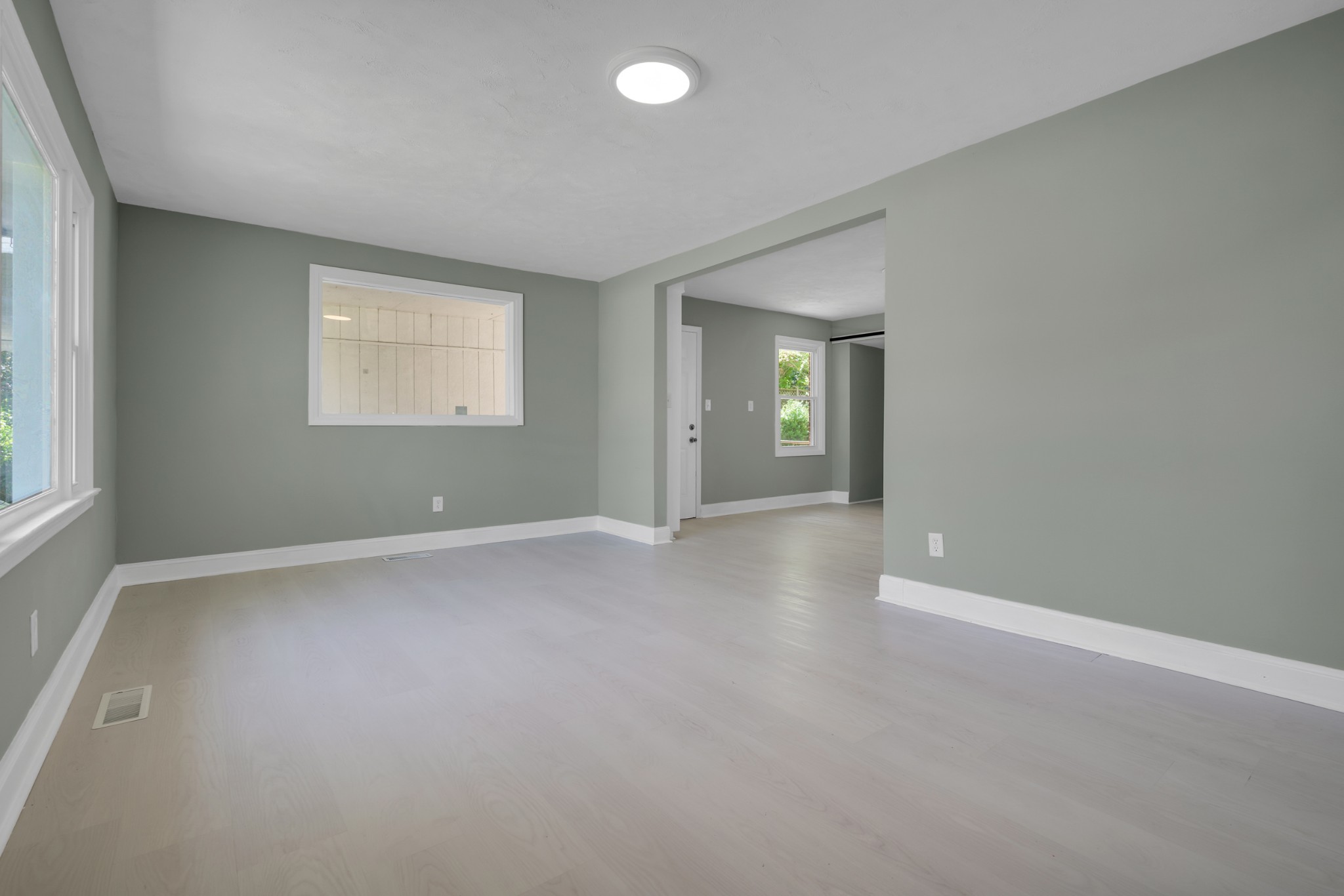 624 Dover Road Clarksville, TN 37042 - Photo 8 of 30 Gallery Image 8